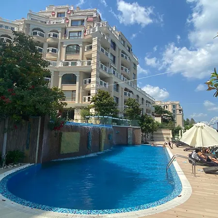Luxurious Beachfront With Private And Panoramic Views In La Complex 아파트