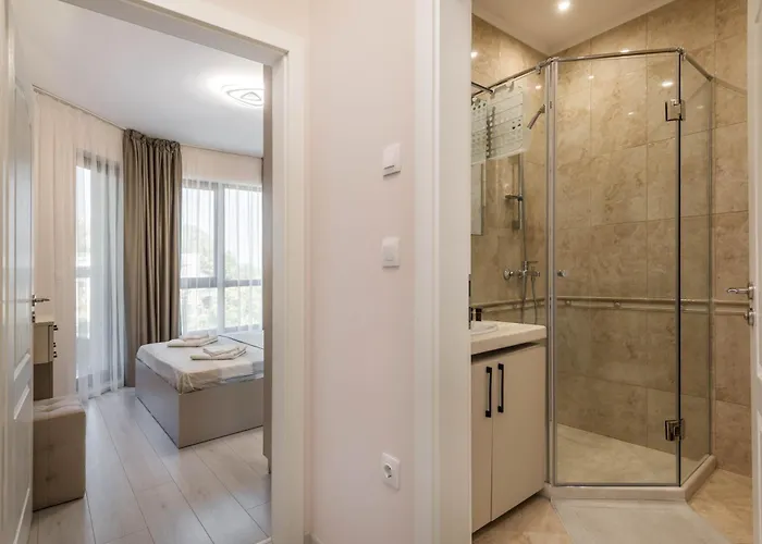 Luxurious Beachfront With Private And Panoramic Views In La Complex 公寓 瓦爾納