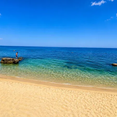 Apartament Luxurious Beachfront With Private And Panoramic Views In La Complex