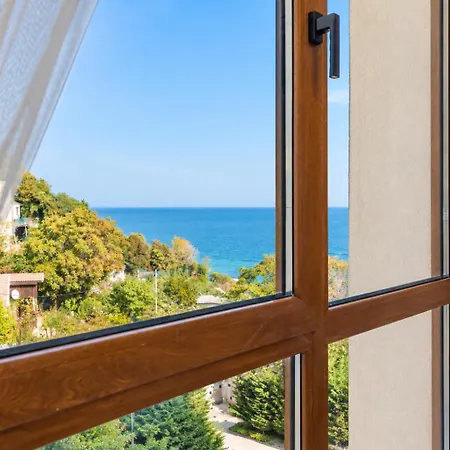 Luxurious Beachfront With Private And Panoramic Views In La Complex * Варна