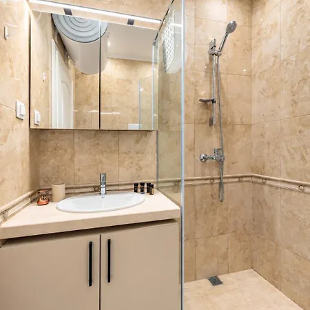 Luxurious Beachfront With Private And Panoramic Views In La Complex Апартаменти Варна