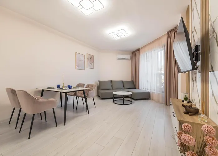 Luxurious Beachfront With Private And Panoramic Views In La Complex Apartment *