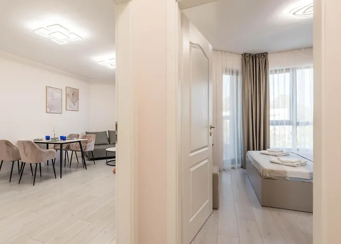 Luxurious Beachfront With Private And Panoramic Views In La Complex *